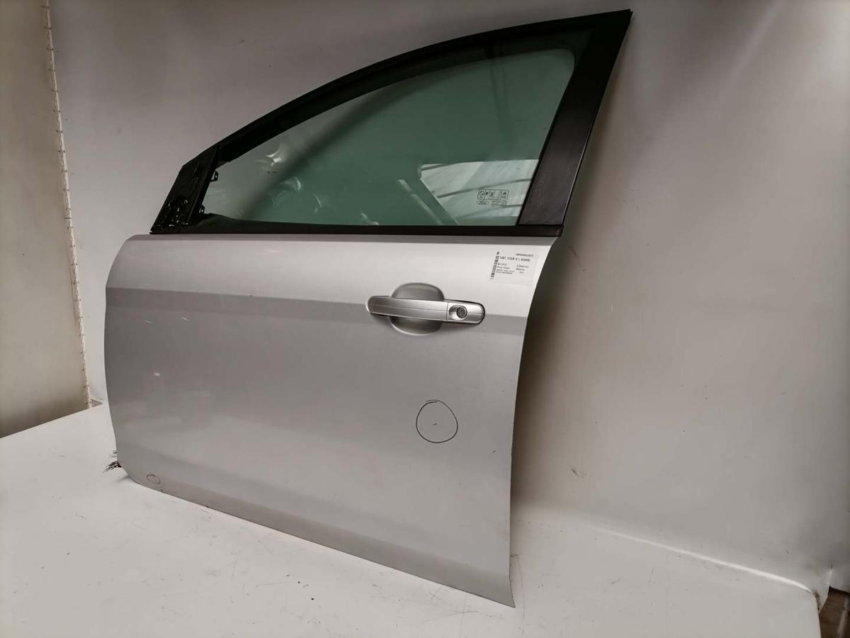 Ford Focus 2 original T&uuml;r vorn links Polar Silber Metallic 5-T&uuml;rer Facelift Bj.2010